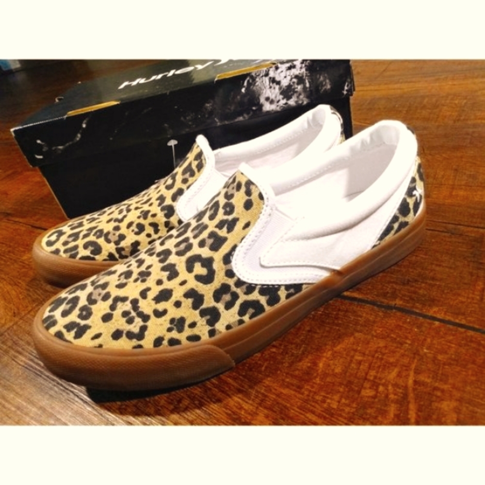 Hurley 8.5M Kayo Slip On Loafers Leopard White NIB